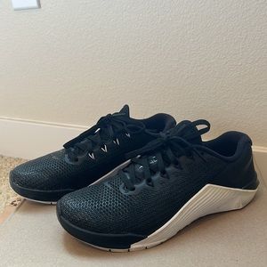 Nike Metcon 5 Women’s size 6